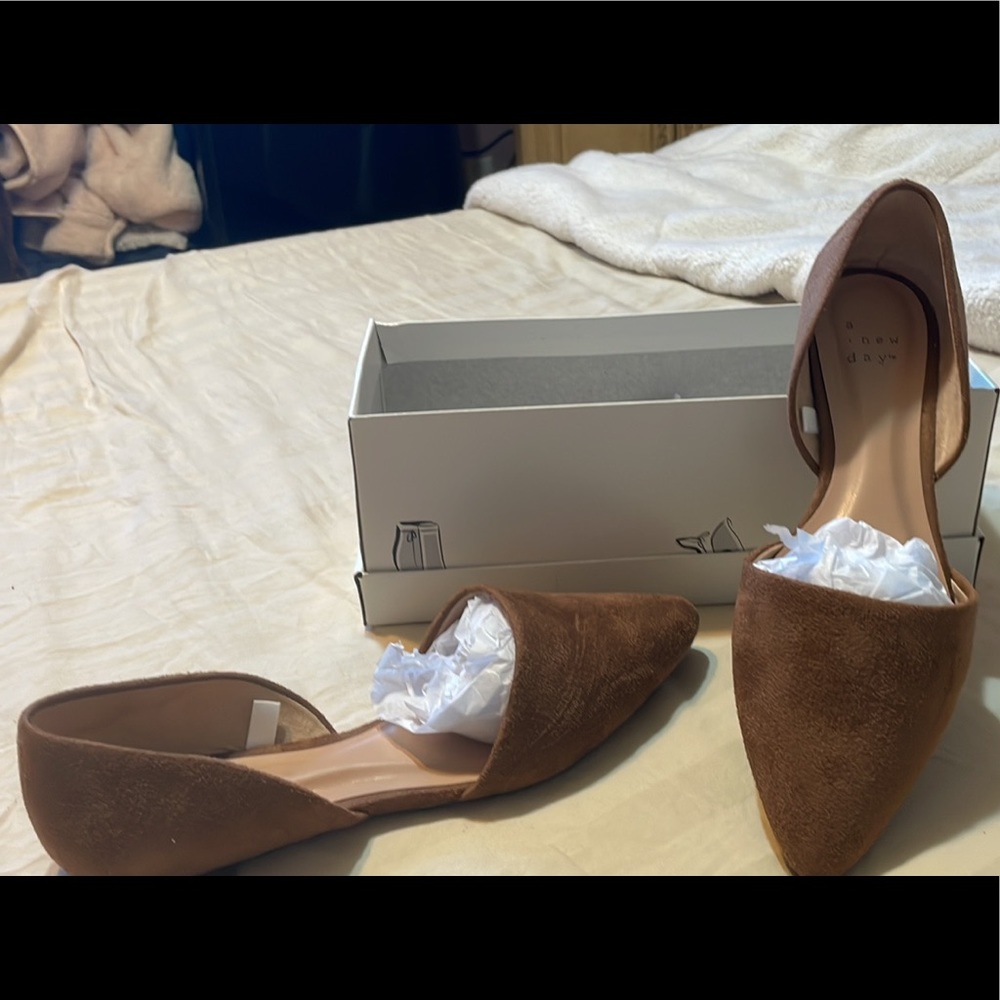Rebecca Flats